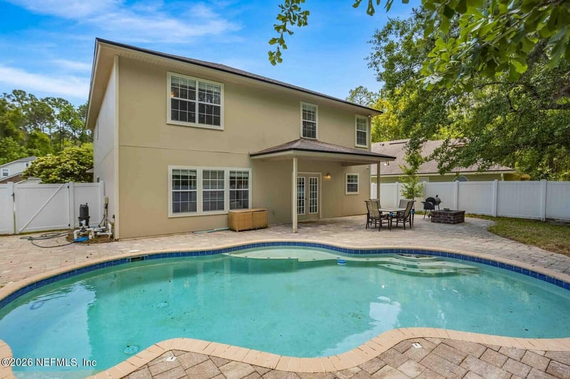 652 Spanish Wells Rd, Jacksonville, FL 32218