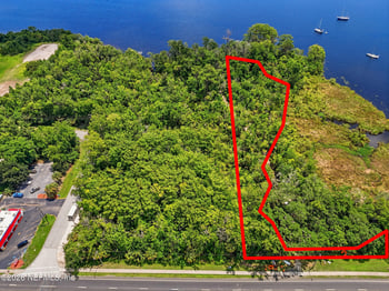 654 S Orange Ave, Green Cove Springs, FL 32043