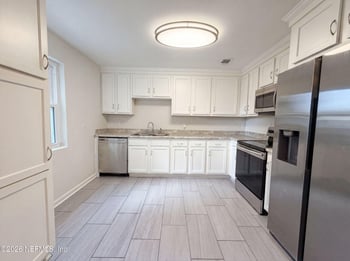 6543 Aires Rd, Jacksonville, FL 32244