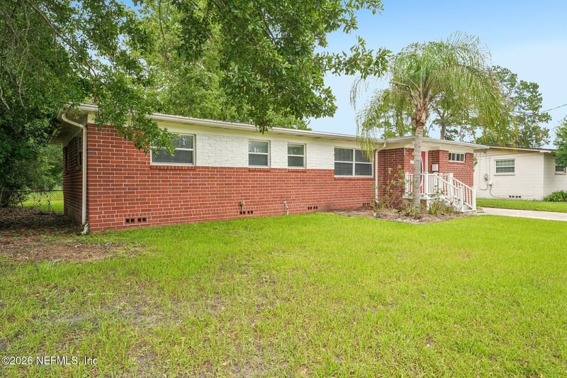 6557 Lou Dr N, Jacksonville, FL 32216