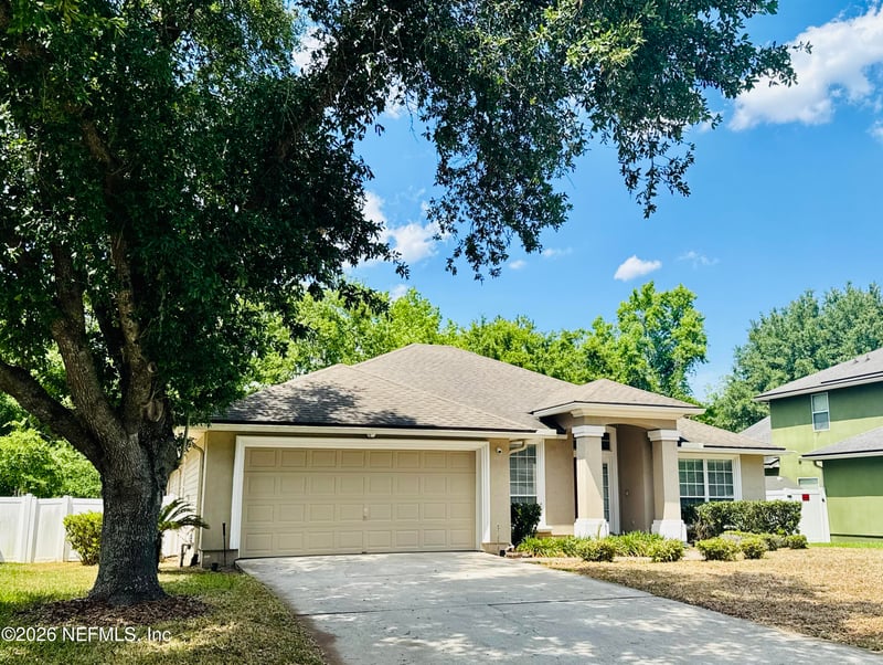 656 Chestwood Chase Dr, Orange Park, FL 32065