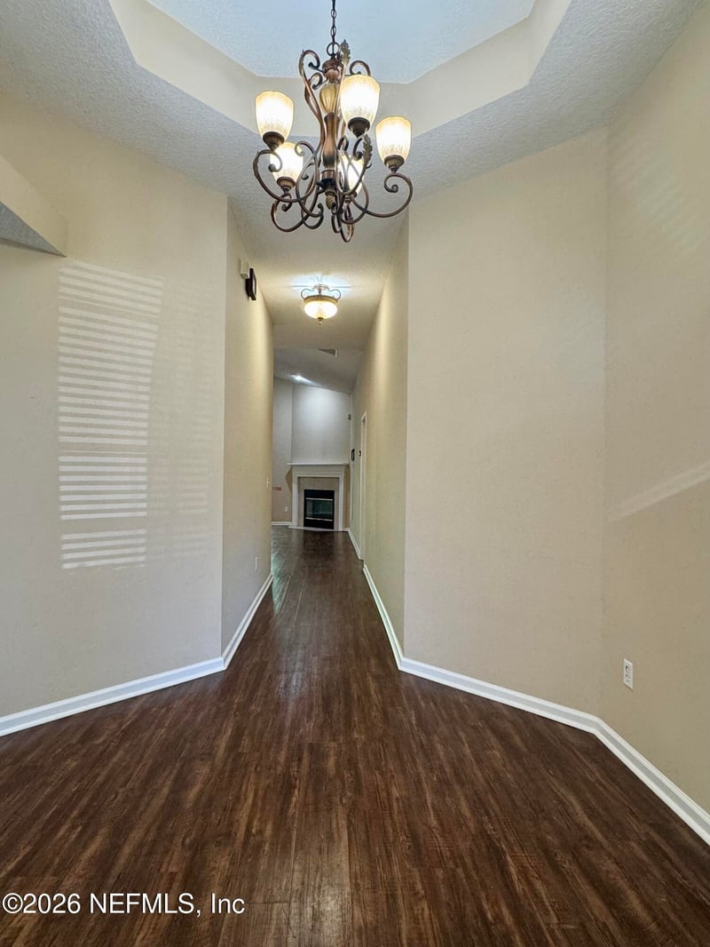 656 Chestwood Chase Dr, Orange Park, FL 32065