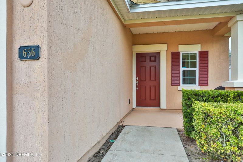 656 Howland Dr, Ponte Vedra, FL 32081