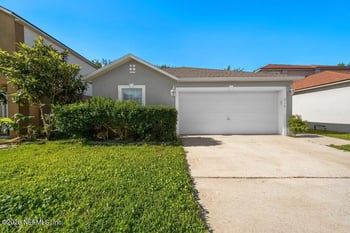 6570 Gentle Oaks Dr S, Jacksonville, FL 32244