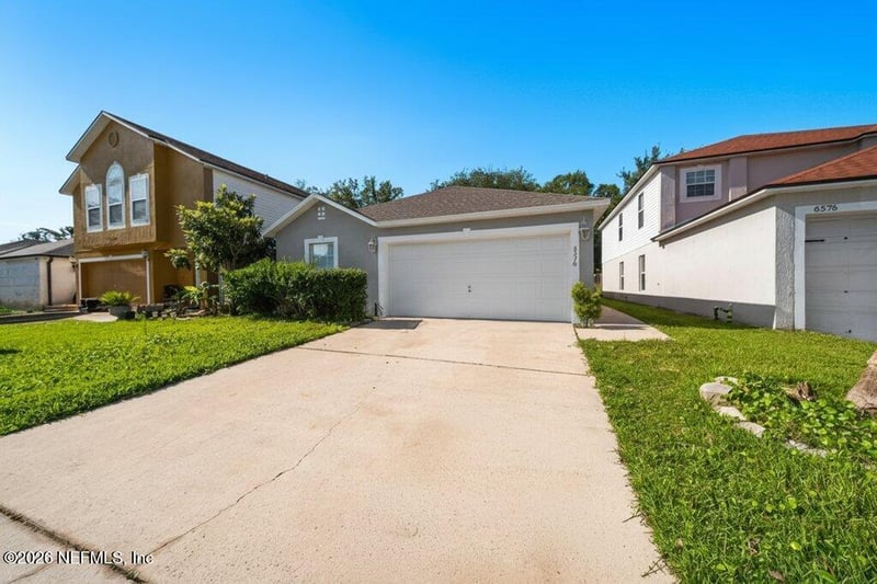 6570 Gentle Oaks Dr S, Jacksonville, FL 32244