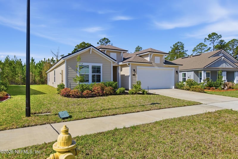 65784 Edgewater Dr, Yulee, FL 32097