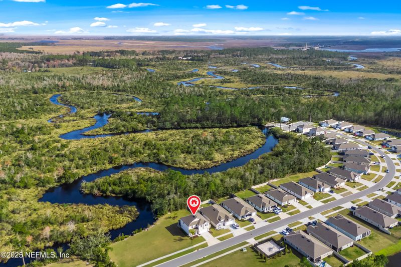 65969 Edgewater Dr, Yulee, FL 32097