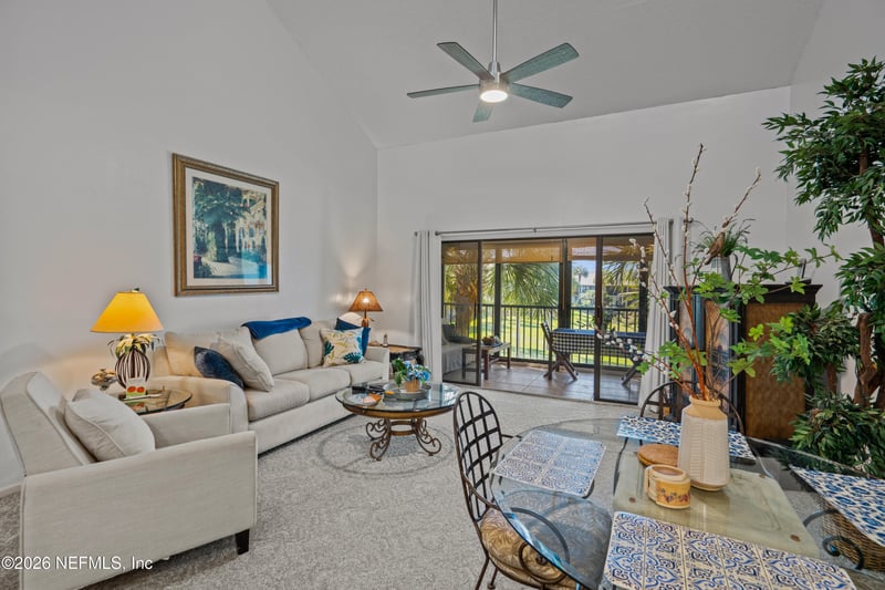 66 Village Del Lago Cir, St Augustine Beach, FL 32080