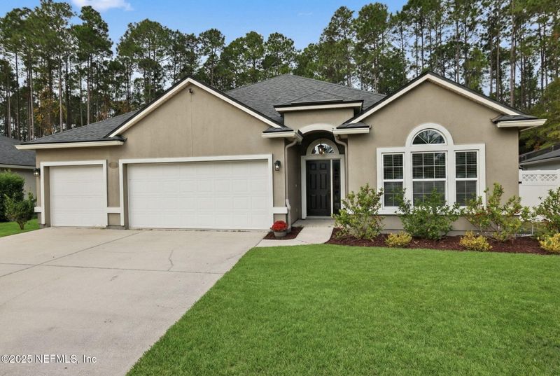 660 Grampian Highlands Dr, St Johns, FL 32259
