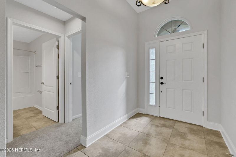660 Grampian Highlands Dr, St Johns, FL 32259