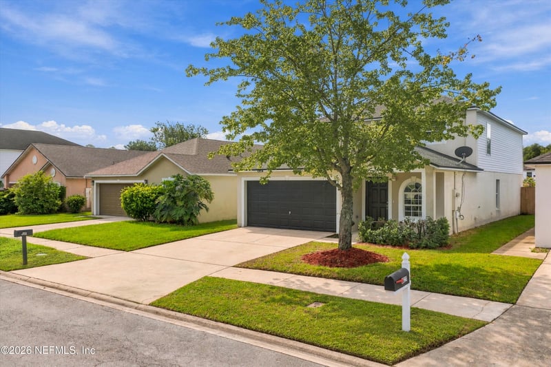 6614 Gentle Oaks Dr N, Jacksonville, FL 32244