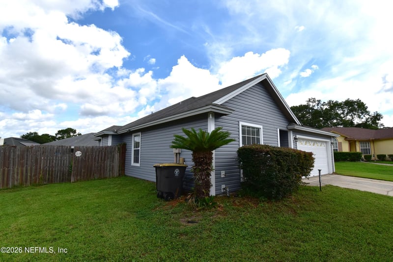 6620 Shiny Stone Ct, Jacksonville, FL 32244