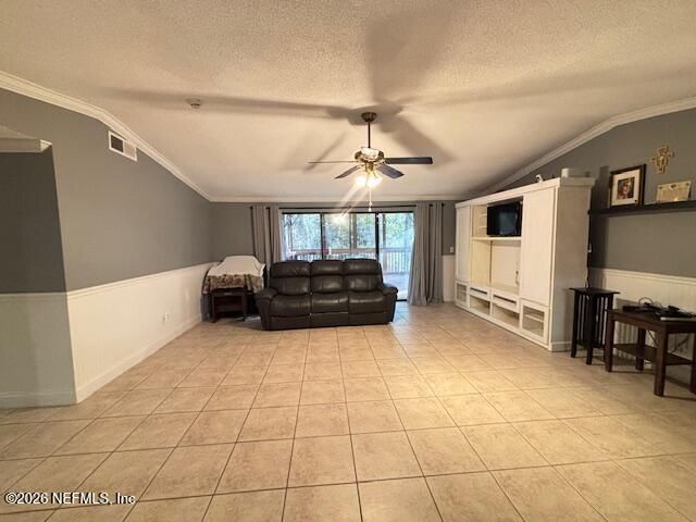 6626 Arrowroot Dr, Jacksonville, FL 32244