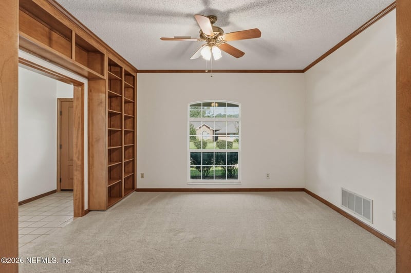 663 Kilchurn Dr, Orange Park, FL 32073