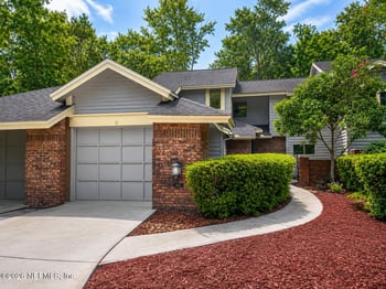 663 Wells Landing Dr, Orange Park, FL 32073