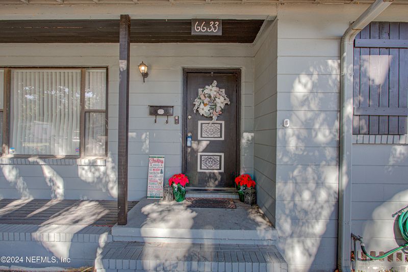6633 Ector Pl, Jacksonville, FL 32211