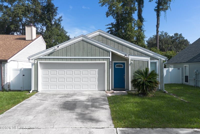 6657 Periwinkle Dr, Jacksonville, FL 32244
