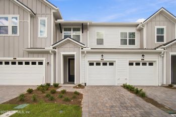 669 Windchime St, Yulee, FL 32097