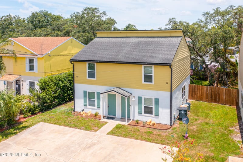 67 W 8th St, Atlantic Beach, FL 32233
