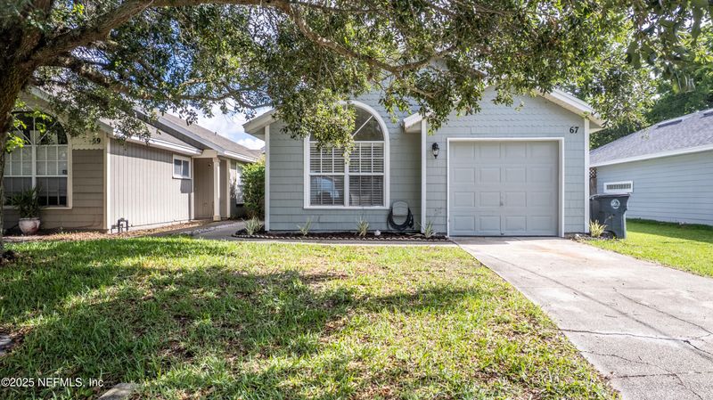 67 W 9th St, Atlantic Beach, FL 32233