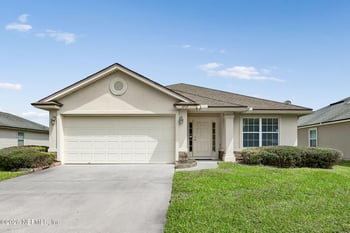 6717 N Gentle Oaks Dr, Jacksonville, FL 32244