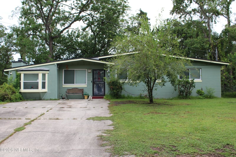 6721 Zircon Dr, Jacksonville, FL 32210