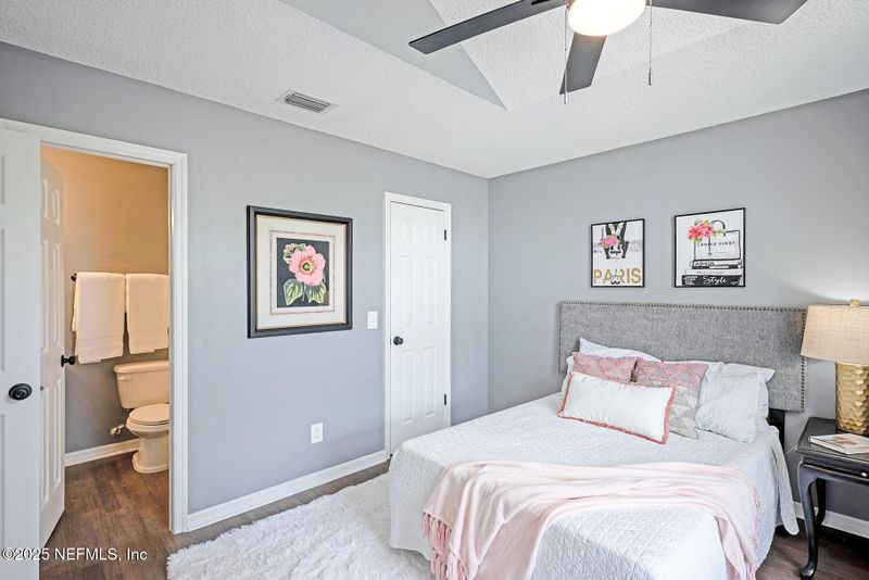 6737 Newgate Cir E, Jacksonville, FL 32244