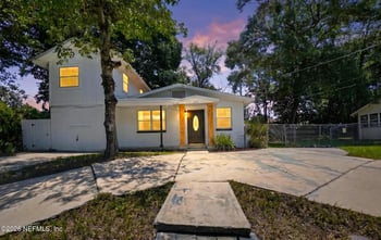 6751 Perry St, Jacksonville, FL 32208