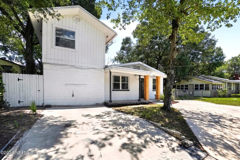 6751 Perry St, Jacksonville, FL 32208