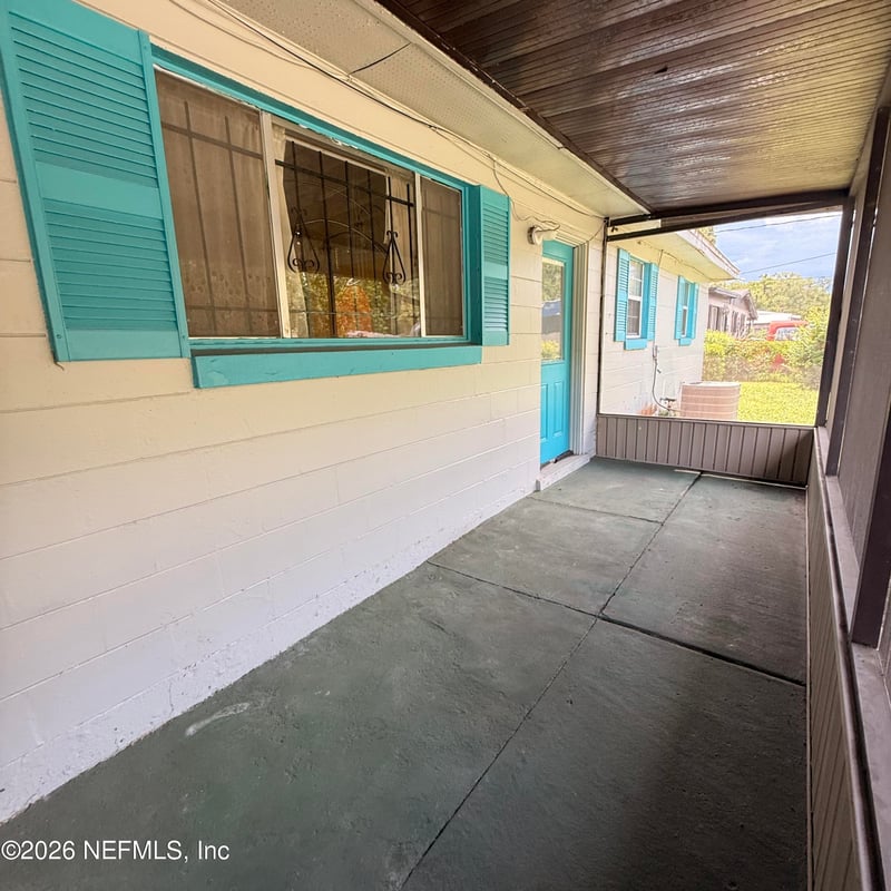 6752 Miss Muffet Ln N, Jacksonville, FL 32210