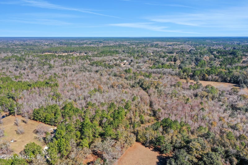 6769 Sandsdale Rd, Macclenny, FL 32063