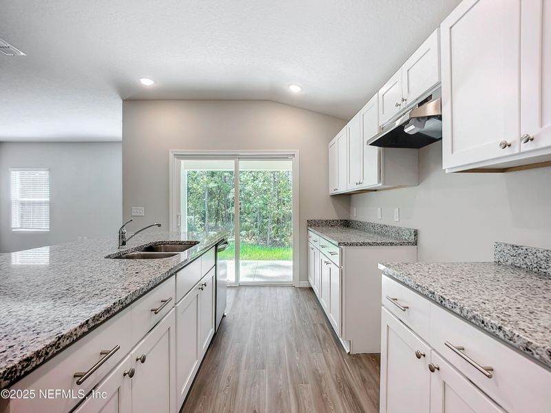 6776 Jammes Rd, Jacksonville, FL 32244