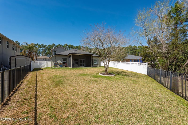 681 Grampian Highlands Dr, St Johns, FL 32259