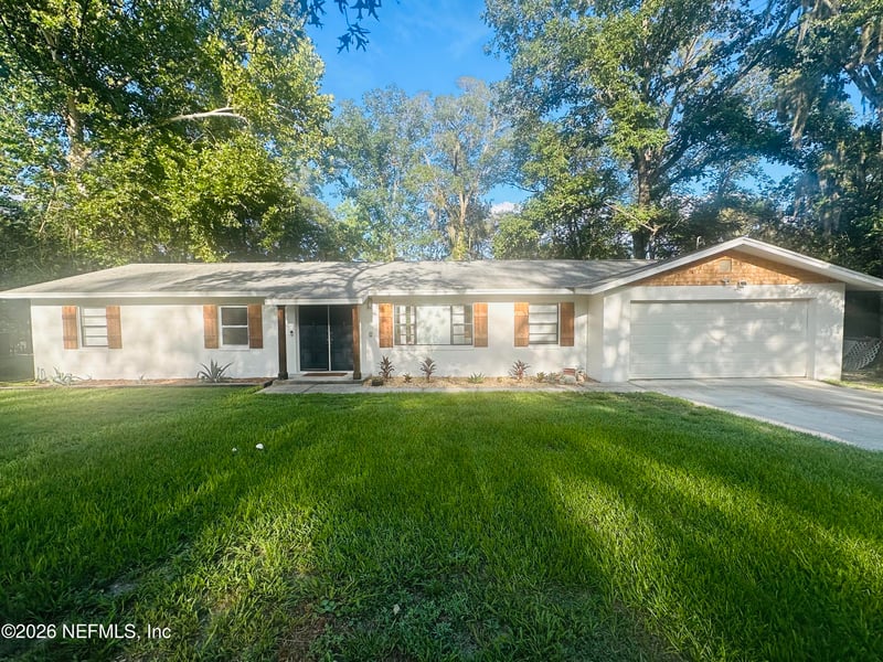 683 Arthur Moore Dr, Green Cove Springs, FL 32043