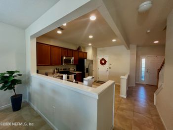 6860 Roundleaf Dr, Jacksonville, FL 32258