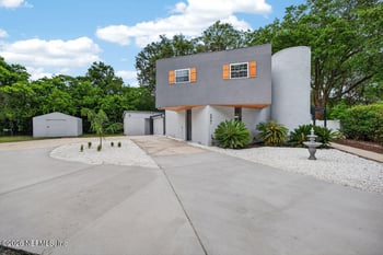 6861 Tamra Ln, Jacksonville, FL 32216