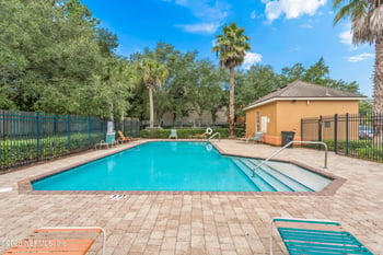 6865 Misty View Dr, Jacksonville, FL 32210