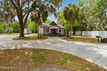6878 Lenox Ave, Jacksonville, FL 32205