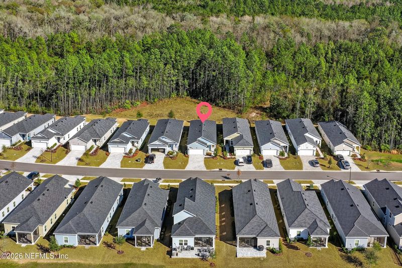 691 Murphys Dr, St Johns, FL 32259