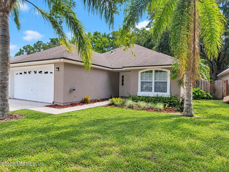 693 Mackenzie Cir, St Augustine, FL 32092