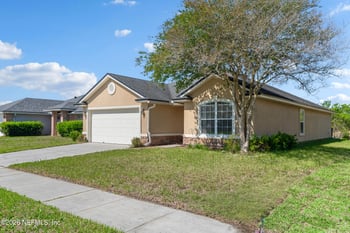 6933 Southern Oaks Dr W, Jacksonville, FL 32244