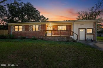 6934 Mayapple Rd, Jacksonville, FL 32211