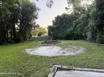 6946 Oakwood St, Jacksonville, FL 32208