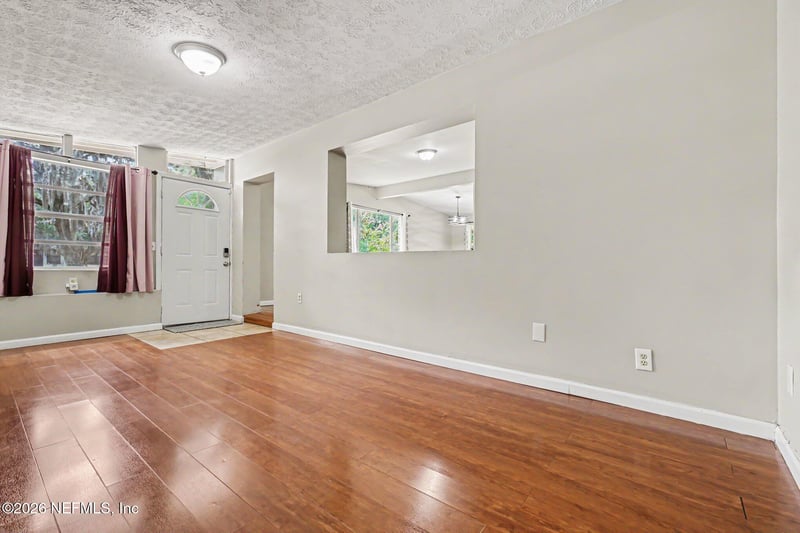 6951 Bernay Ave #5, Jacksonville, FL 32205