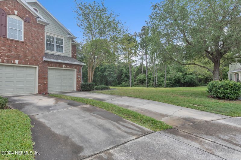 6959 Roundleaf Dr, Jacksonville, FL 32258