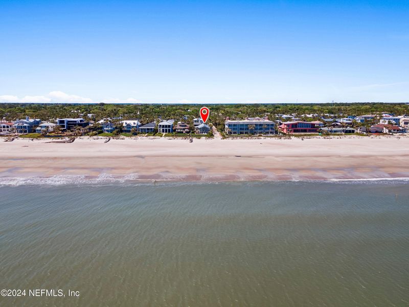697 Beach Ave, Atlantic Beach, FL 32233
