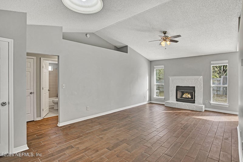 6975 Huntington Woods Cir E, Jacksonville, FL 32244