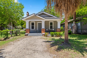698 Bridal Ave, Jacksonville, FL 32205