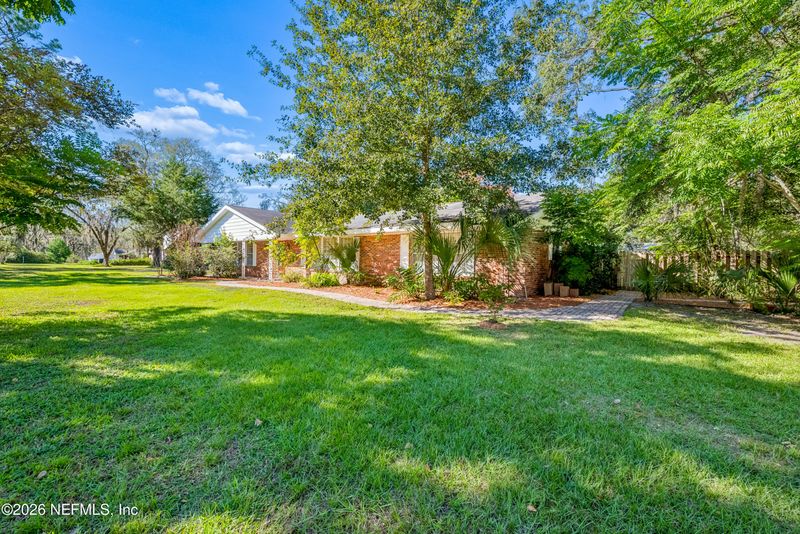 698 Gene Dr, Starke, FL 32091