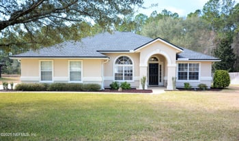 698 Wellhouse Dr, Jacksonville, FL 32220